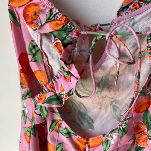 Dress with orange pattern - Picture 4 of 9